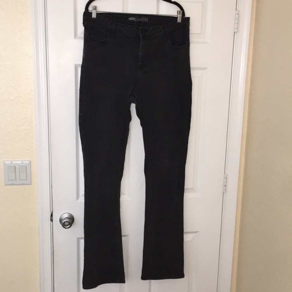 Old Navy, plus women’s jeans, size 18
